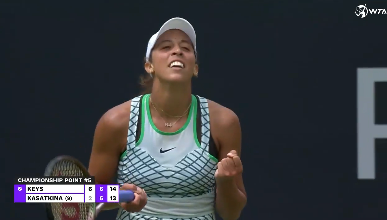 示了她卓越 示了她卓越