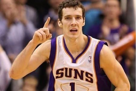 季奠定坚实 季奠定坚实