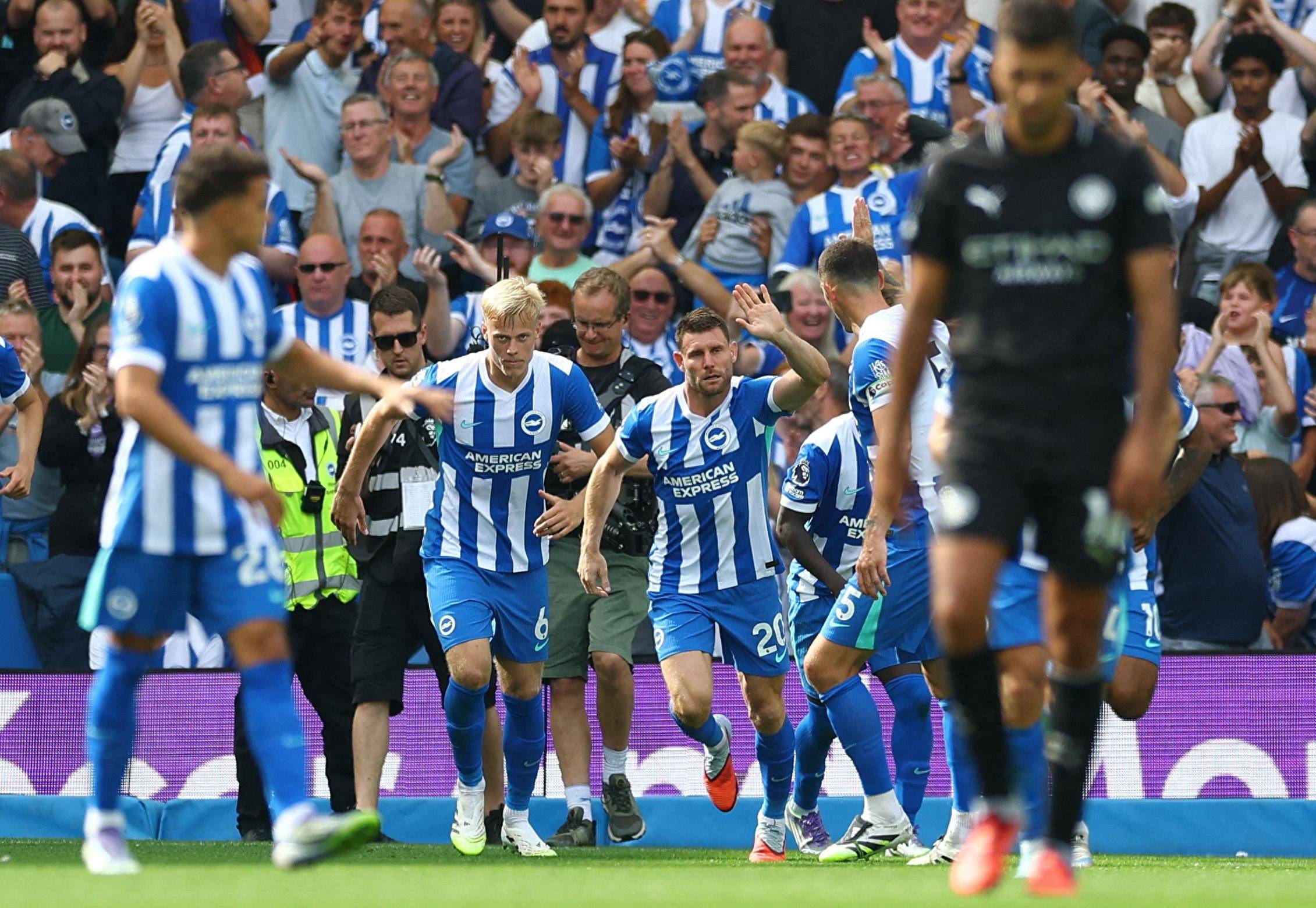 暴露在对手 暴露在对手