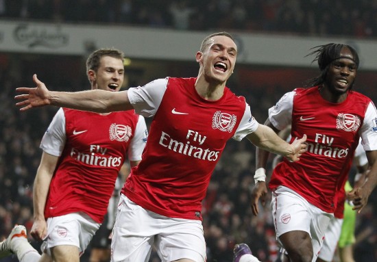 详解棒球规则中的“投球违例”如何导致三垒跑垒员直接得分